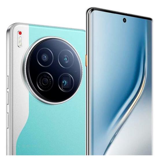 Image sur Tecno Camon 40 Premier - 256 Go - 12Go RAM + 12 Go Extensible - 6.77'' LTPO AMOLED 120Hz - 2 Nano Sim - 50 MP + 50 MP + 50 MP / 50 MP - 5100 mAh 70W - Garantie 12 mois