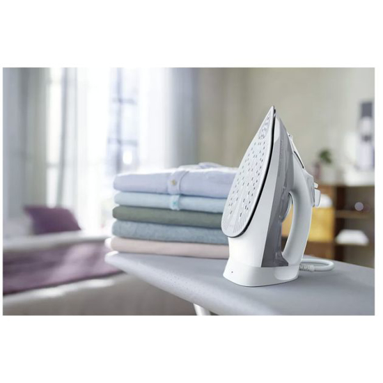 Image sur Fer à repasser vapeur Philips DST5010/10 – 2400 W – vapeur continue 40 g/min + boost 160 g – semelle SteamGlide Plus anti-rayures – fonction anti-goutte et auto-nettoyage – Garantie 06 mois